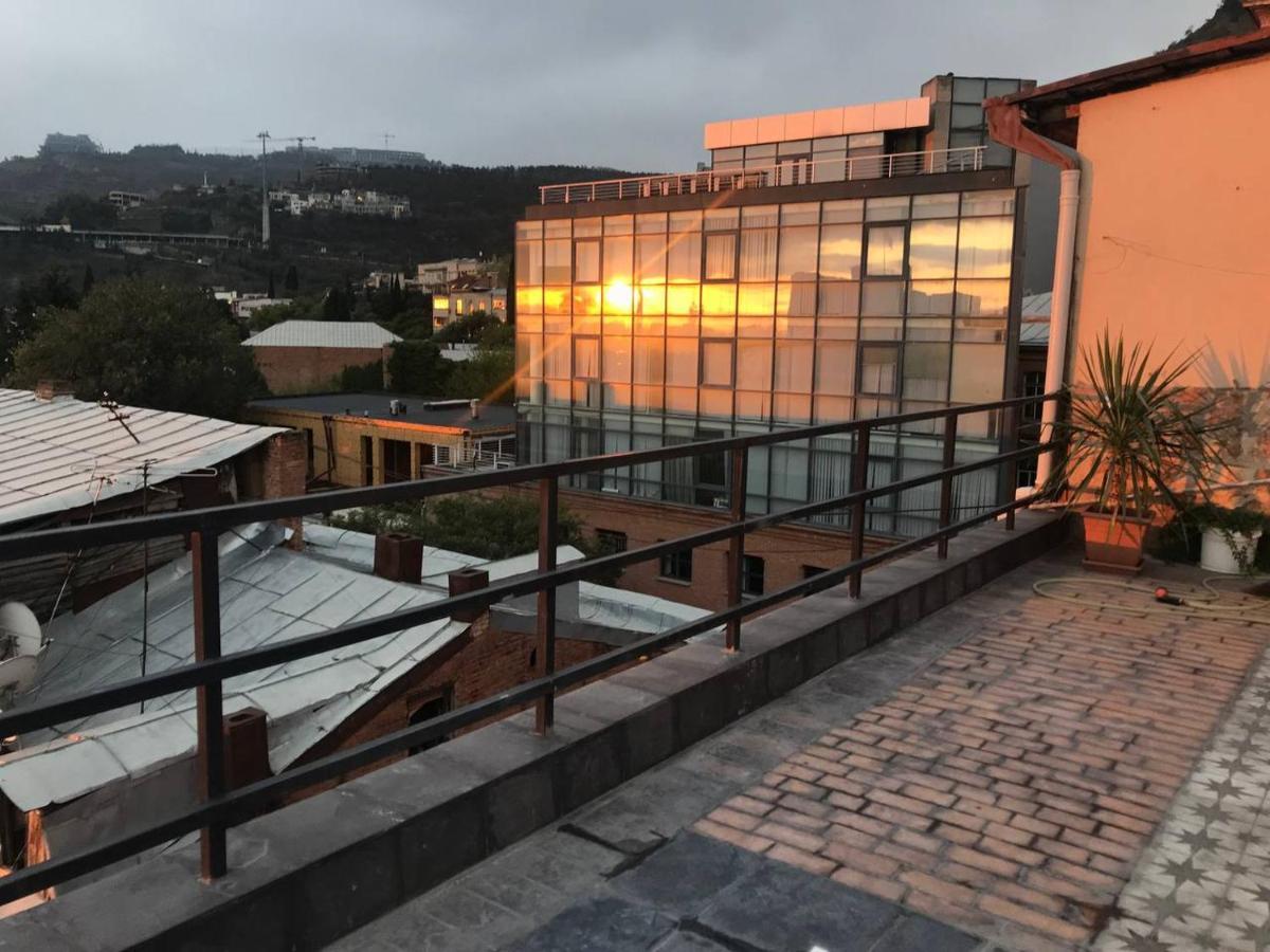 A Pousada Diwan Tbilisi Exterior foto
